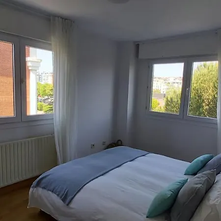 Apartment Valdenoja-sardinero *